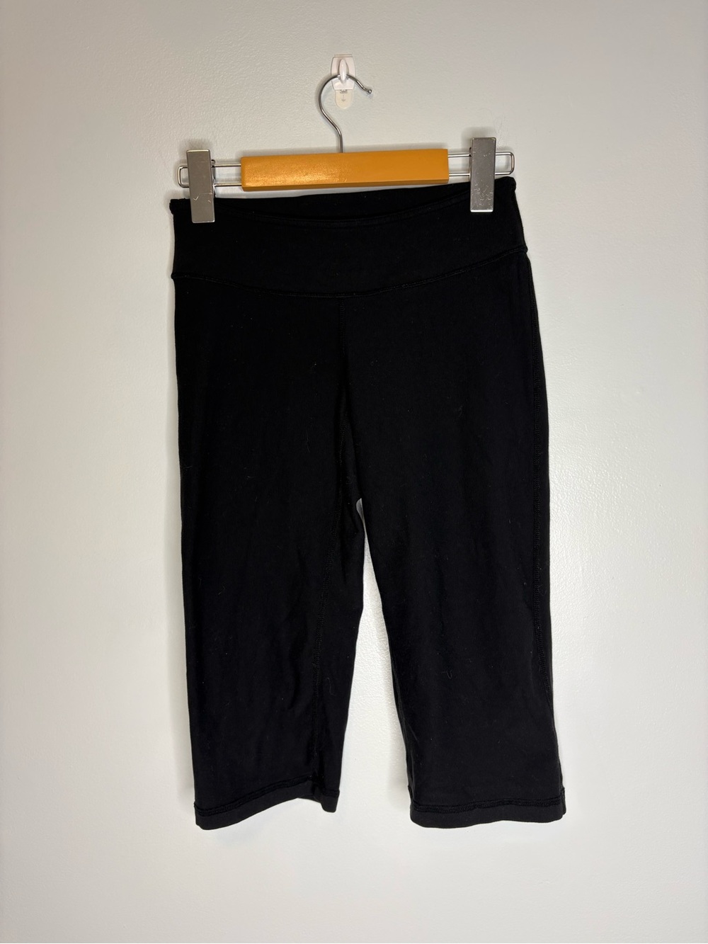Ivivva by Lululemon Girls' Black Capri Leggings Size 10